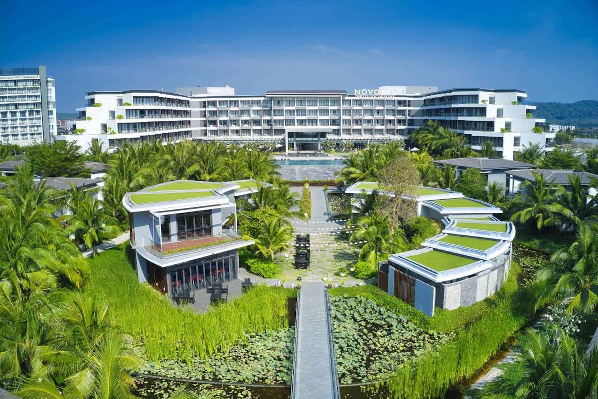 thumbnail Voucher nghỉ dưỡng cao cấp Novotel Resort Phú Quốc 5 sao 3 ngày 2 đêm, vé máy bay khứ hồi