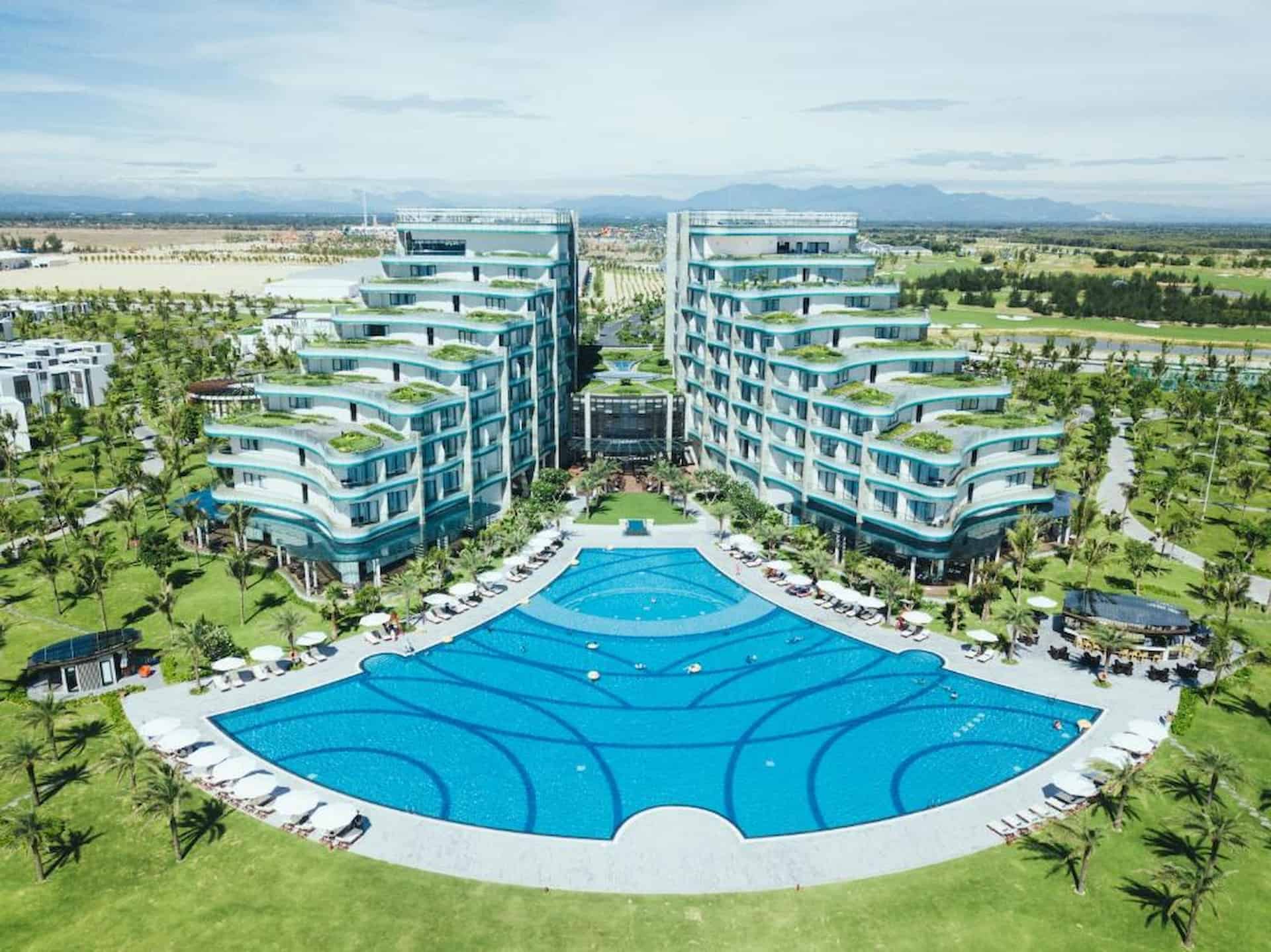 thumbnail Voucher nghỉ dưỡng sang chảnh Vinpearl Resort & Golf Nam Hội An 5 sao 3 ngày 2 đêm