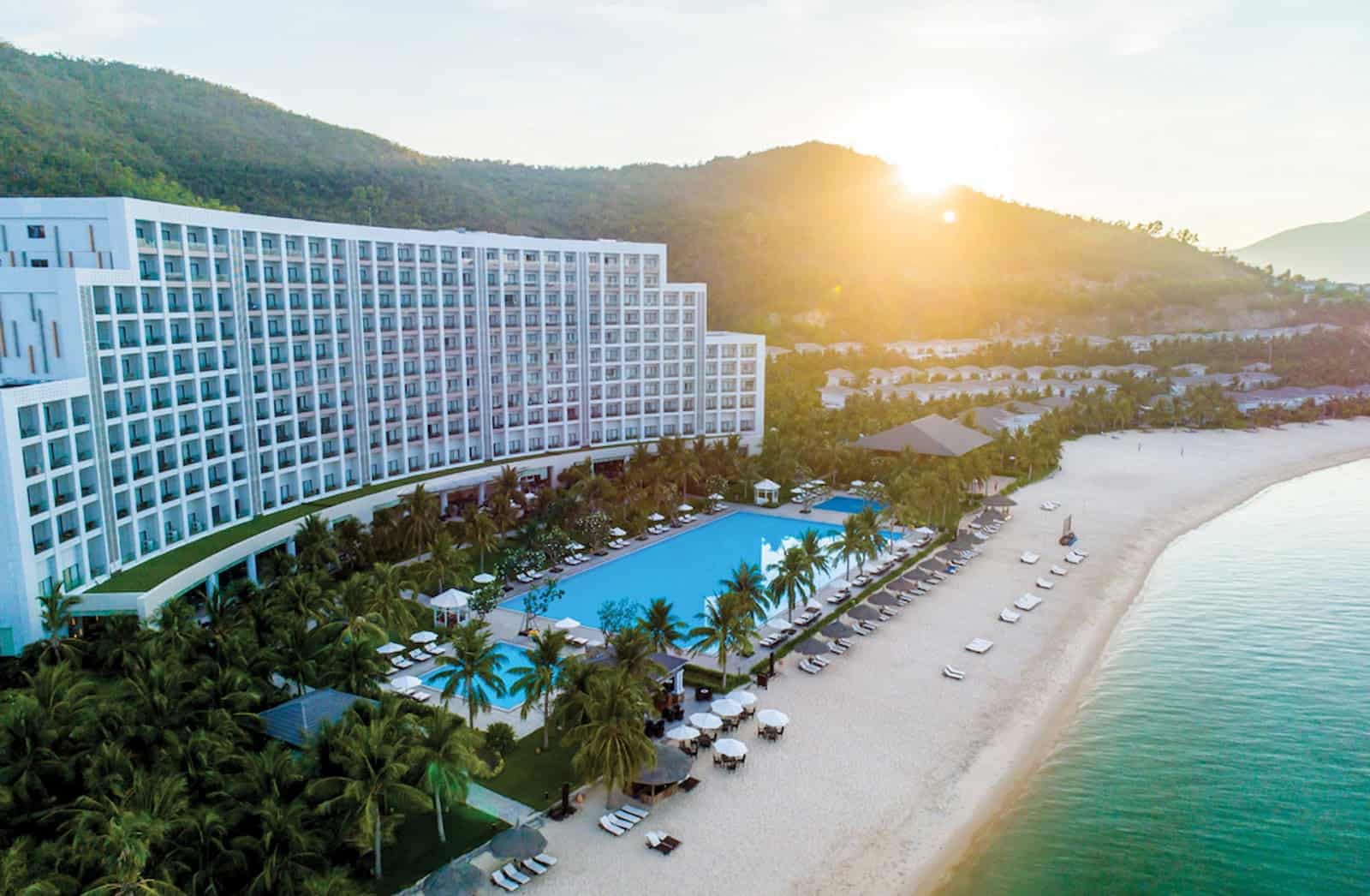 Săn voucher Vinpearl Nha Trang