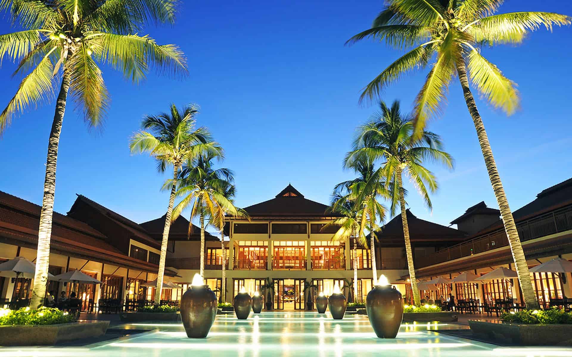thumbnail Voucher nghỉ dưỡng siêu ưu đãi Furama Resort Đà Nẵng 5 sao, 2 ngày 1 đêm