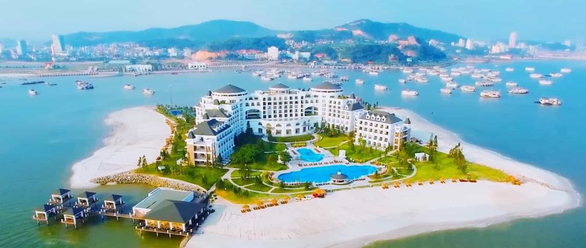 thumbnail Voucher nghỉ dưỡng siêu sang Vinpearl Resort & Spa Hạ Long 5 sao, 3 ngày 2 đêm