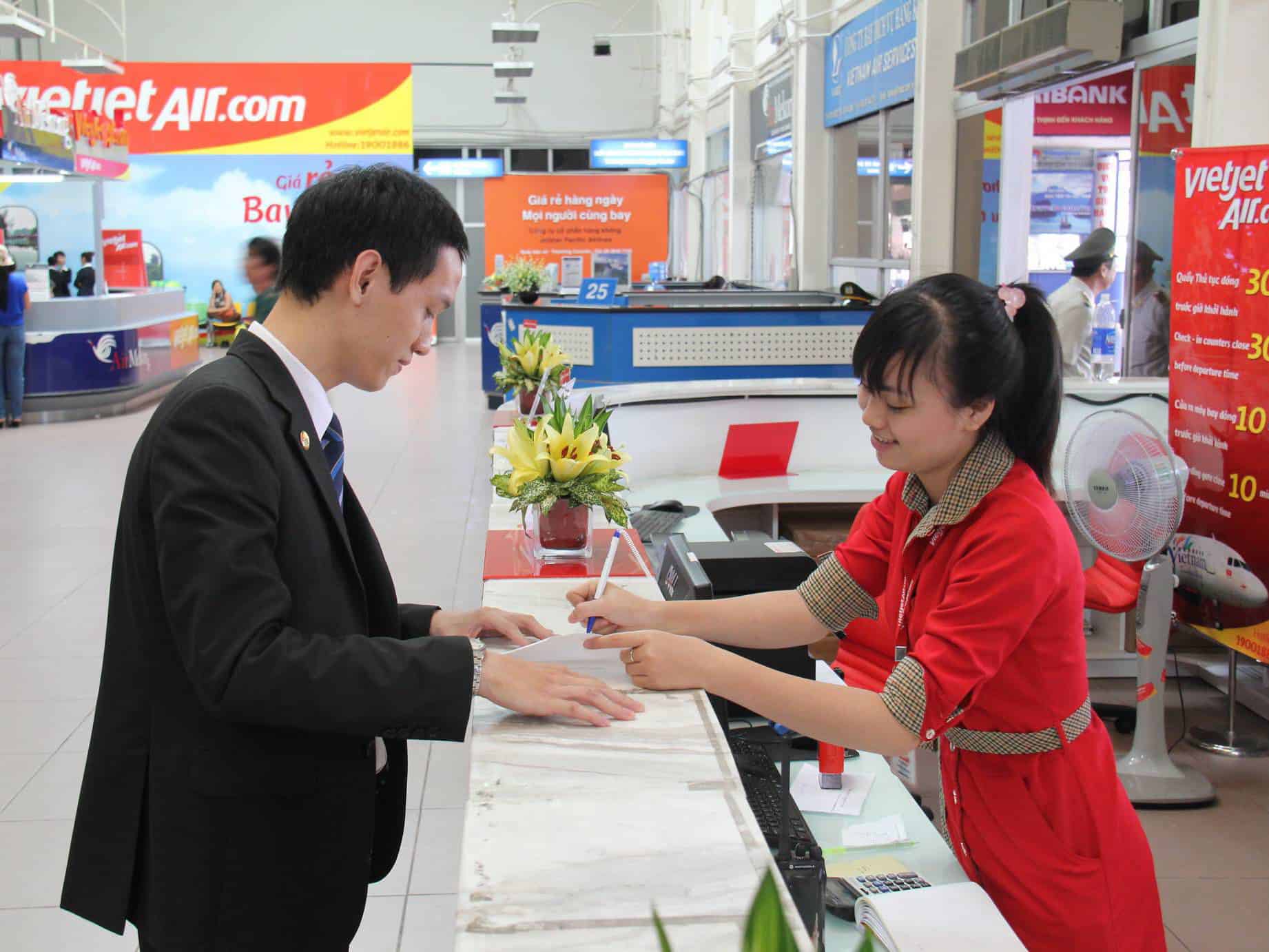 Hướng dẫn đổi vé máy bay Vietjet air