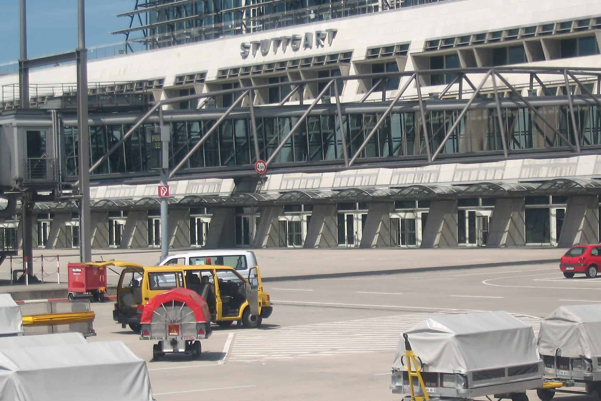 Vé máy bay đi Stuttgart (STR) giá rẻ - Sân bay quốc tế Stuttgart