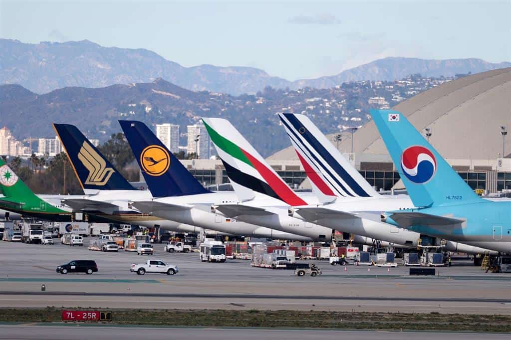 Vé máy bay thẳng đi Los Angeles