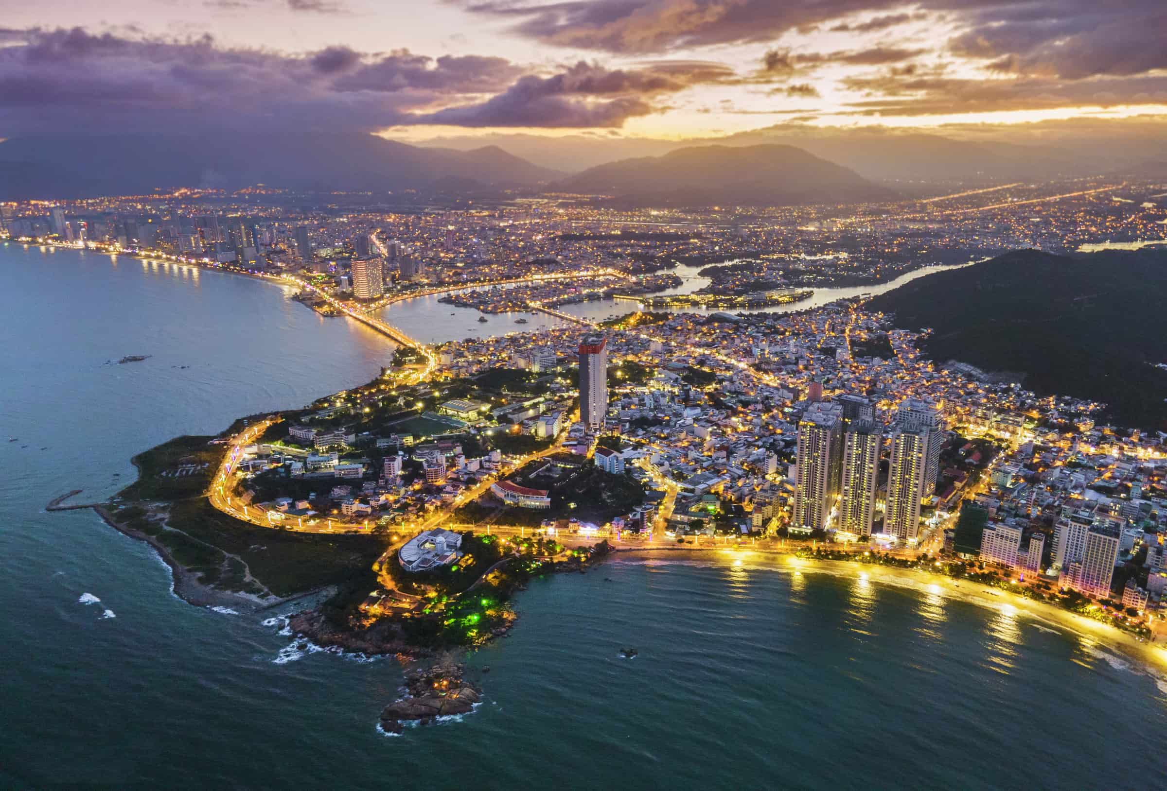 Mua vé máy bay đi Nha Trang giá rẻ