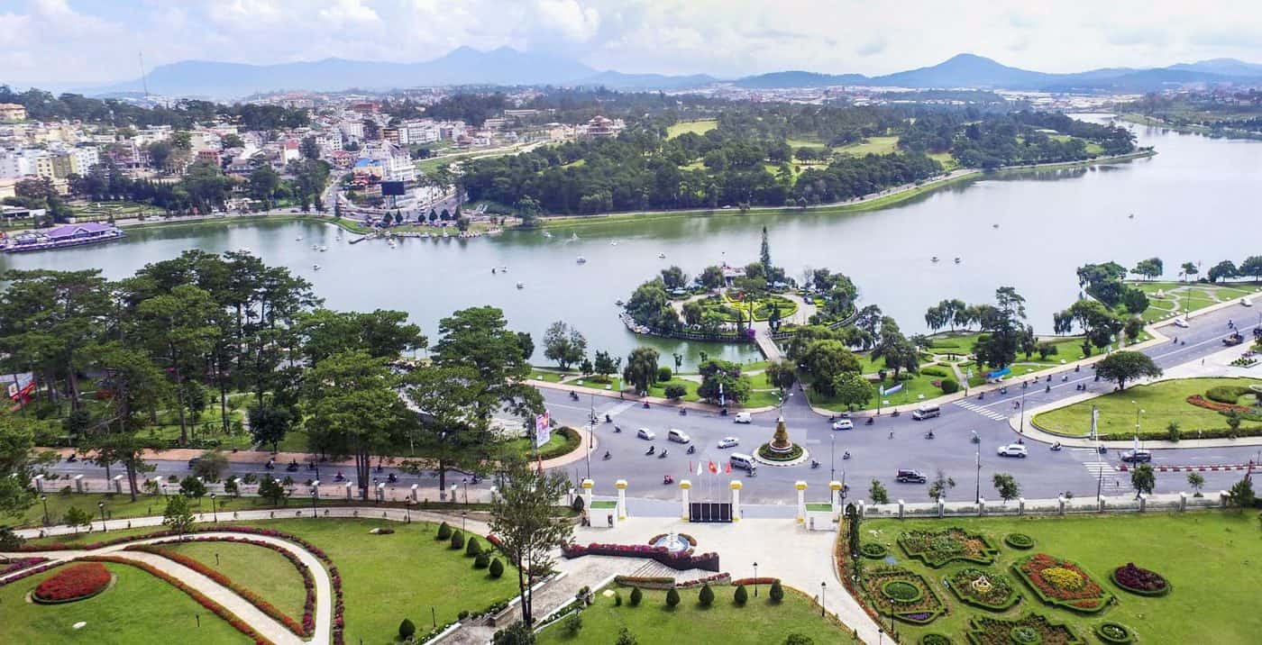 Mua vé máy bay đi Đà Lạt giá rẻ