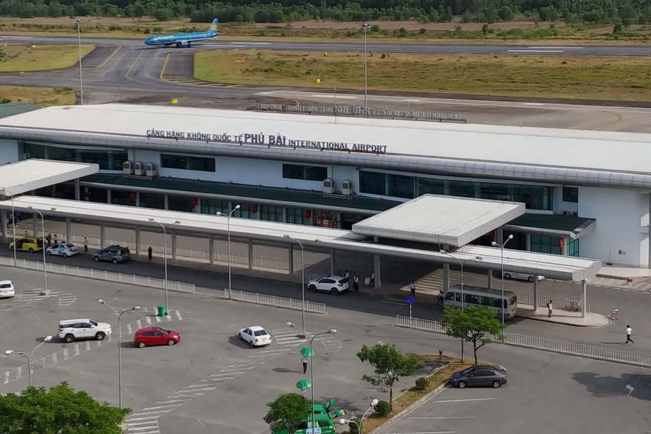 Vé máy bay đi Huế giá rẻ - Sân bay Phú Bài