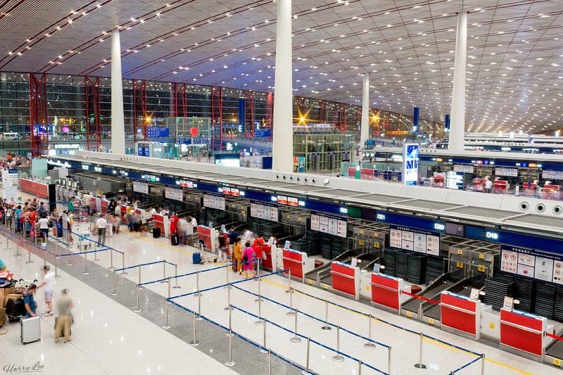 Sân bay quốc tế Dubai. - Vé máy bay đi Dubai