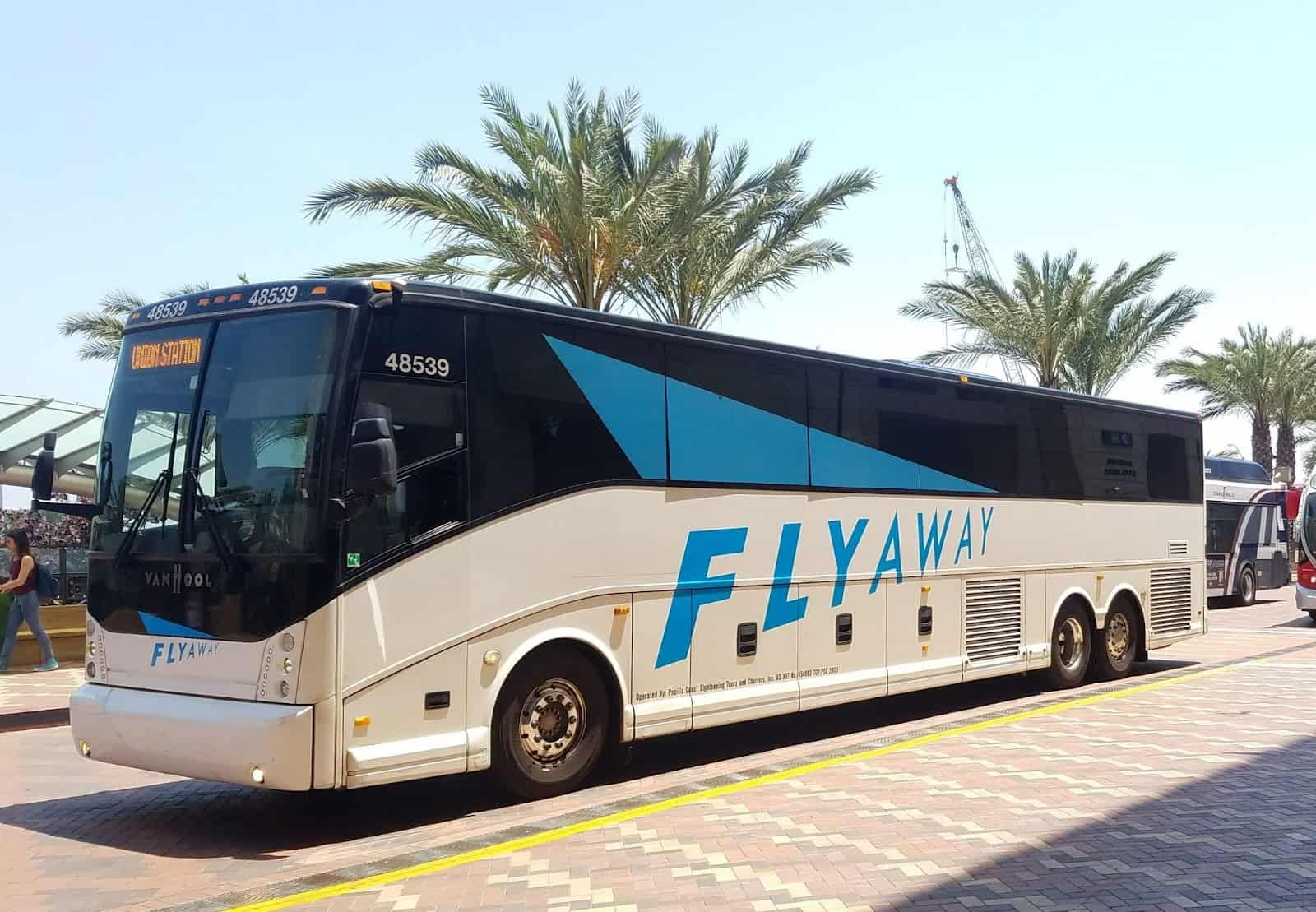 Xe bus được coi là một trong những phương tiện công cộng tiện lợi dành cho hành khách