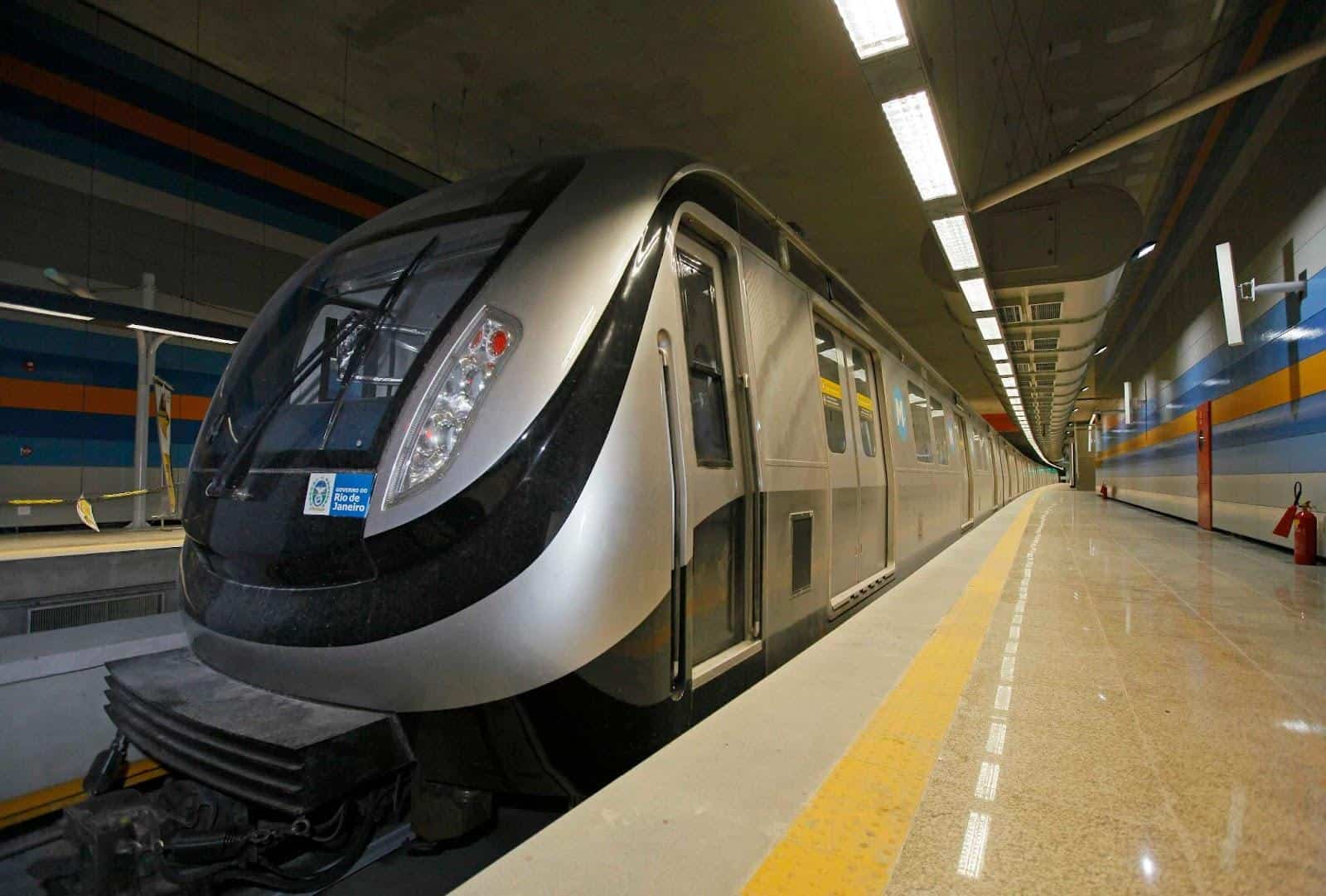 Di chuyển từ sân bay về Rio de Janeiro bằng metro - vé máy bay đi Brazil