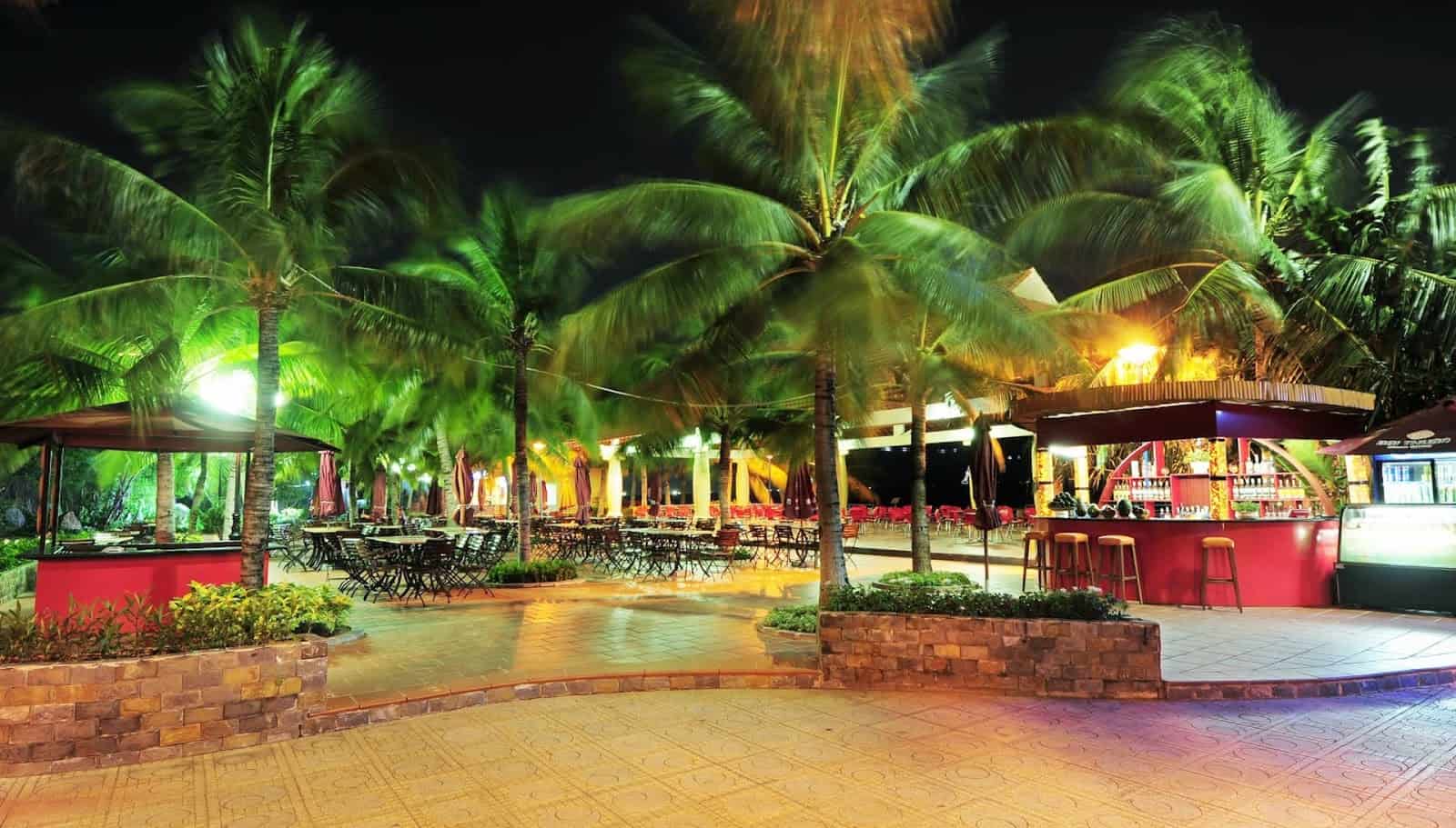 ăn gì tại vinpearl nha trang - kinh nghiệm đi vinpearl nha trang 2