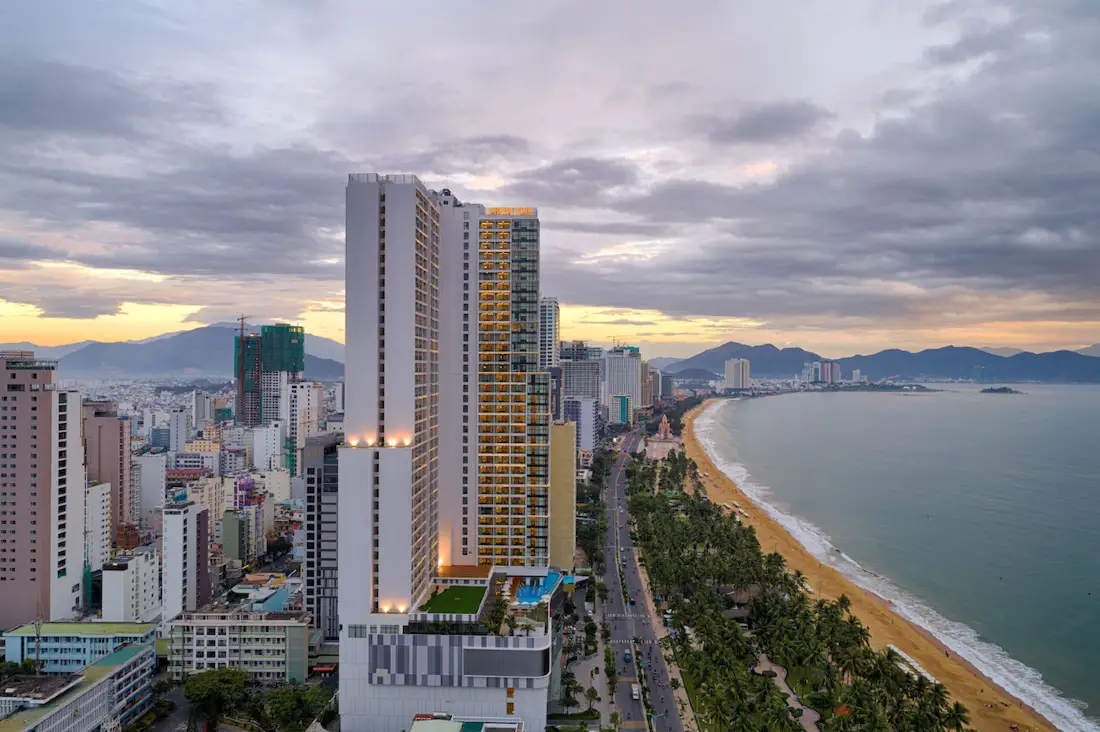Vinpearl condotel beachfront nha trang - kinh nghiệm đi vin nha trang