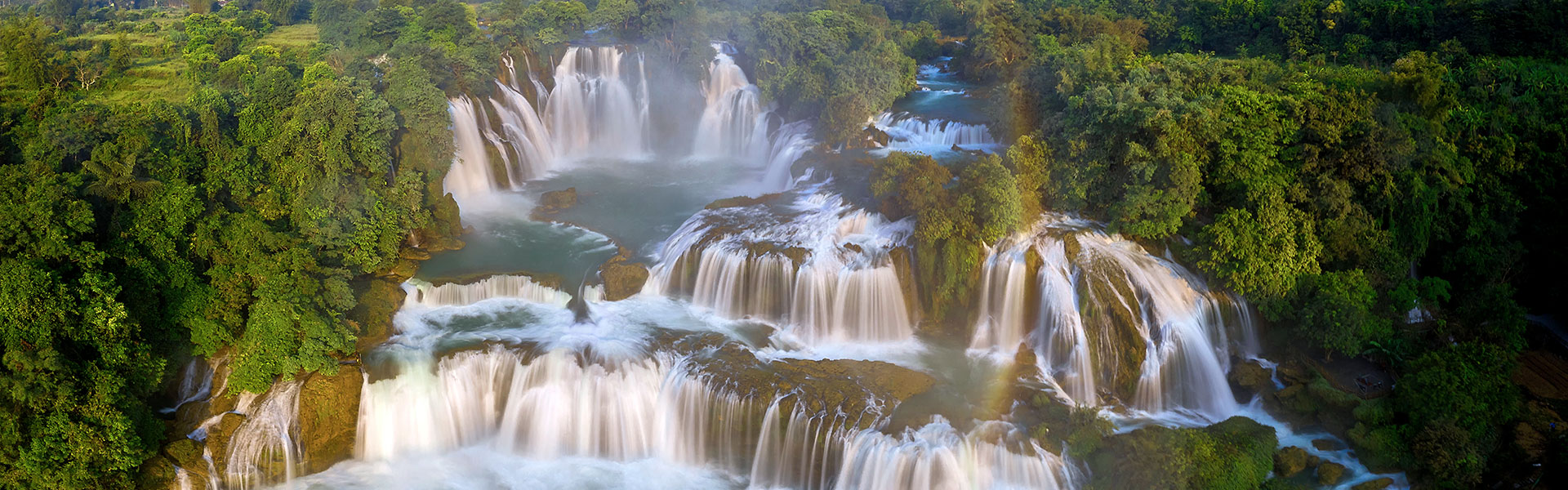 Tour Hà Giang Cao Bằng 4 ngày 3 đêm…