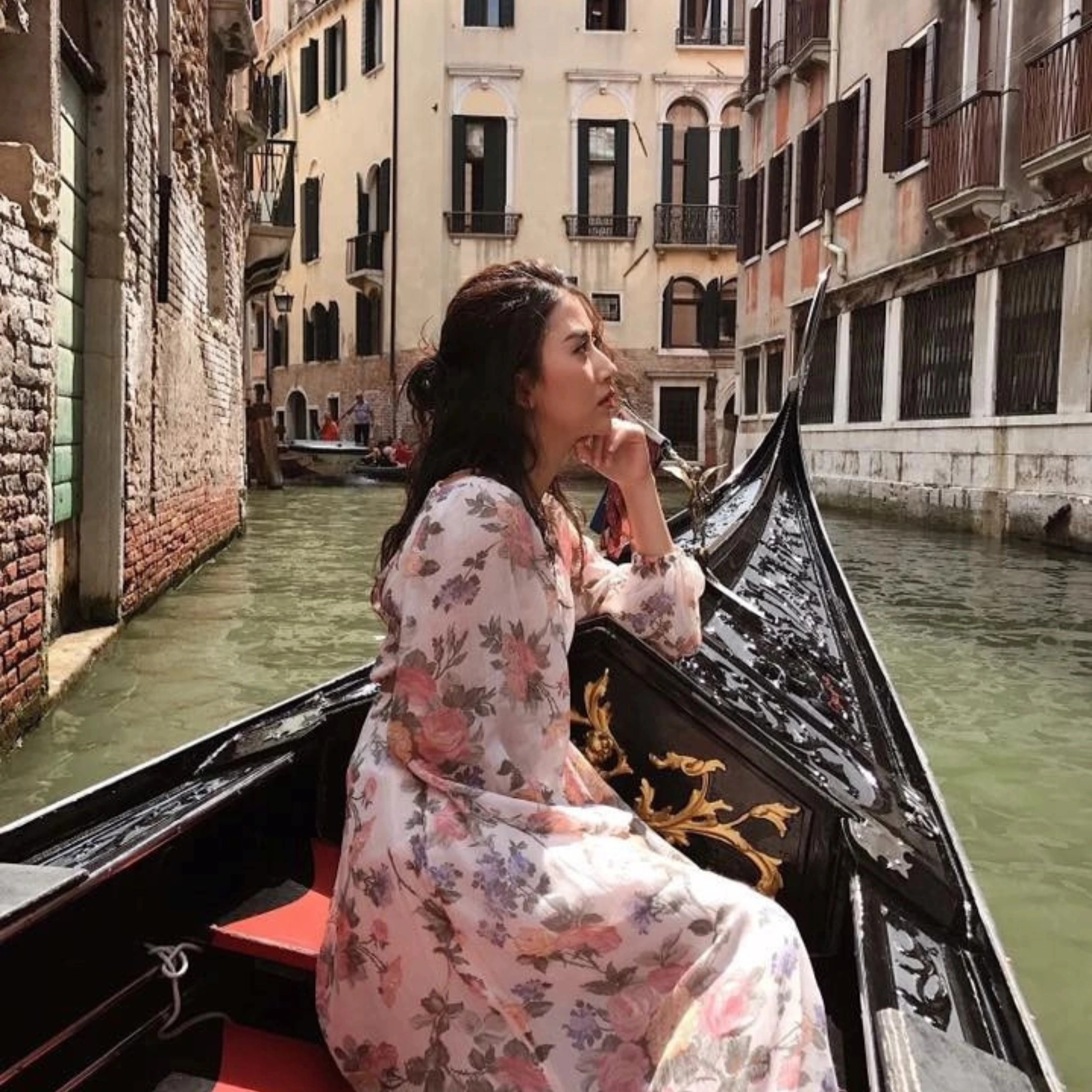 Tour Châu Âu: Hà Nội - Ý - Thụy Sĩ - Pháp 10 ngày 9 đêm Vidi