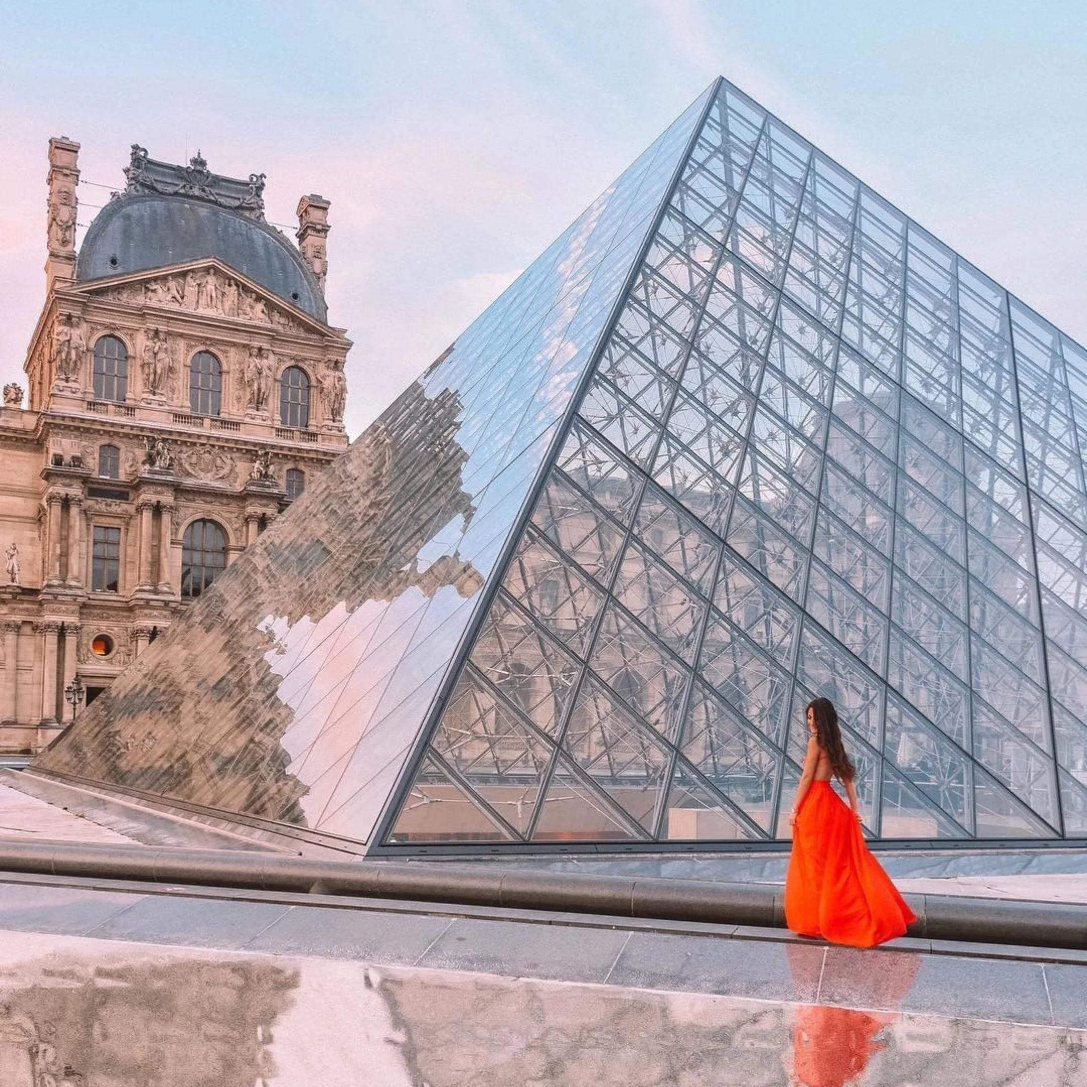 Tour Châu Âu: Hà Nội - Đức - Hà Lan - Luxembourg - Bỉ - Pháp (9N8Đ)