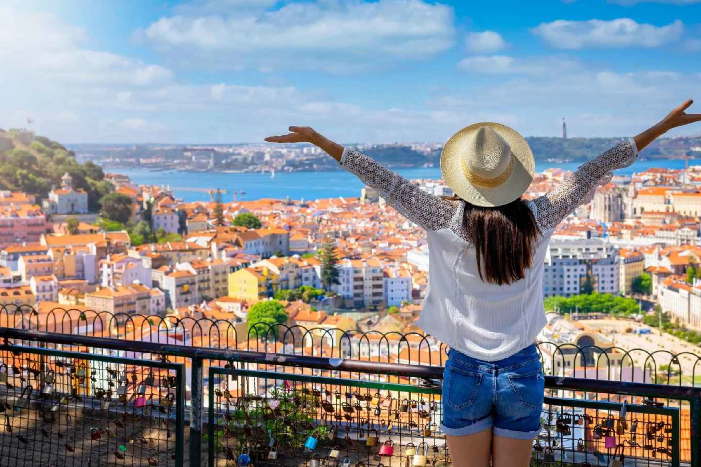 Tour Tây Ban Nha - Bồ Đào Nha 10 ngày 9 đêm: Du ngoạn Nam Âu đón Giáng sinh & Năm mới 2026