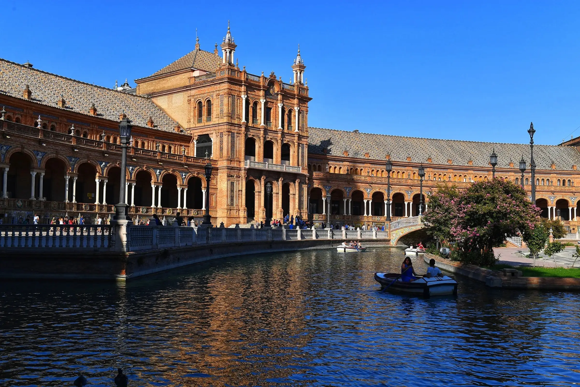 Tour Tây Ban Nha - Bồ Đào Nha 10 ngày 9 đêm: Du ngoạn Nam Âu đón Giáng sinh & Năm mới 2026