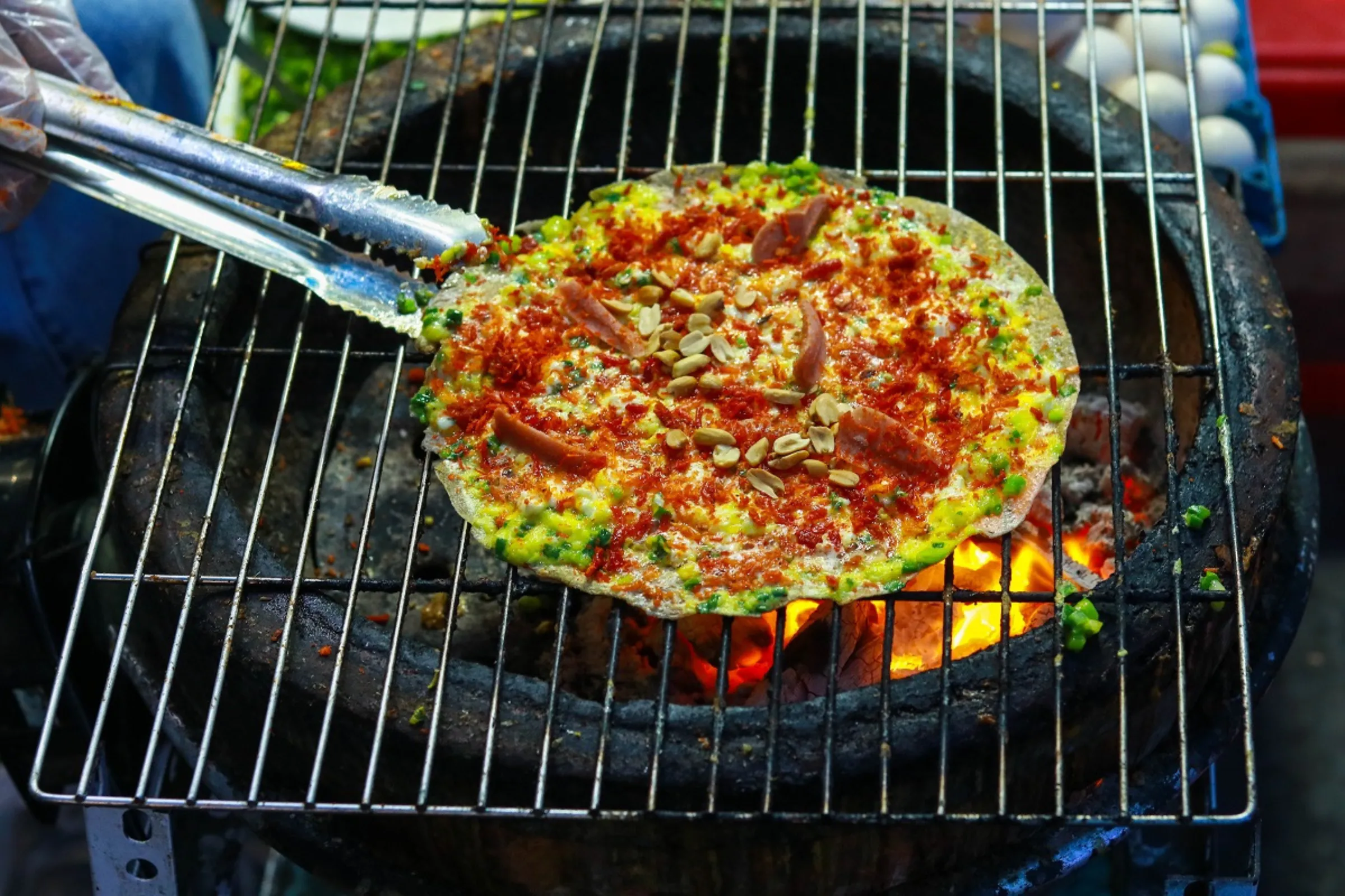 Đặc sản bánh tráng nướng Đà Lạt