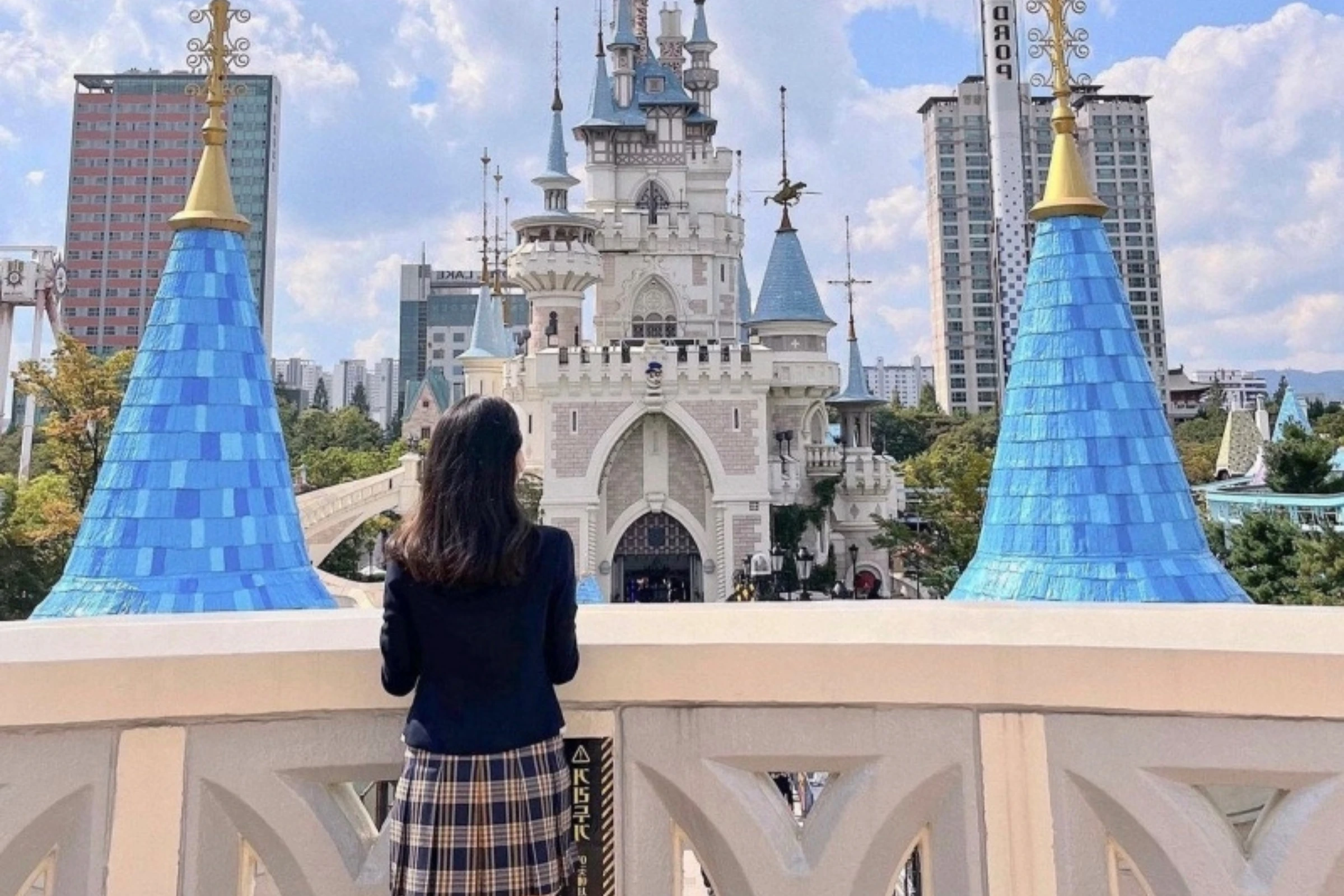 Tour Hàn Quốc Tết 2026: Hà Nội - Seoul - Trượt Tuyết Elysian - Lotte World - Hái dâu tây - Starfield - Namsangol (5N4Đ)