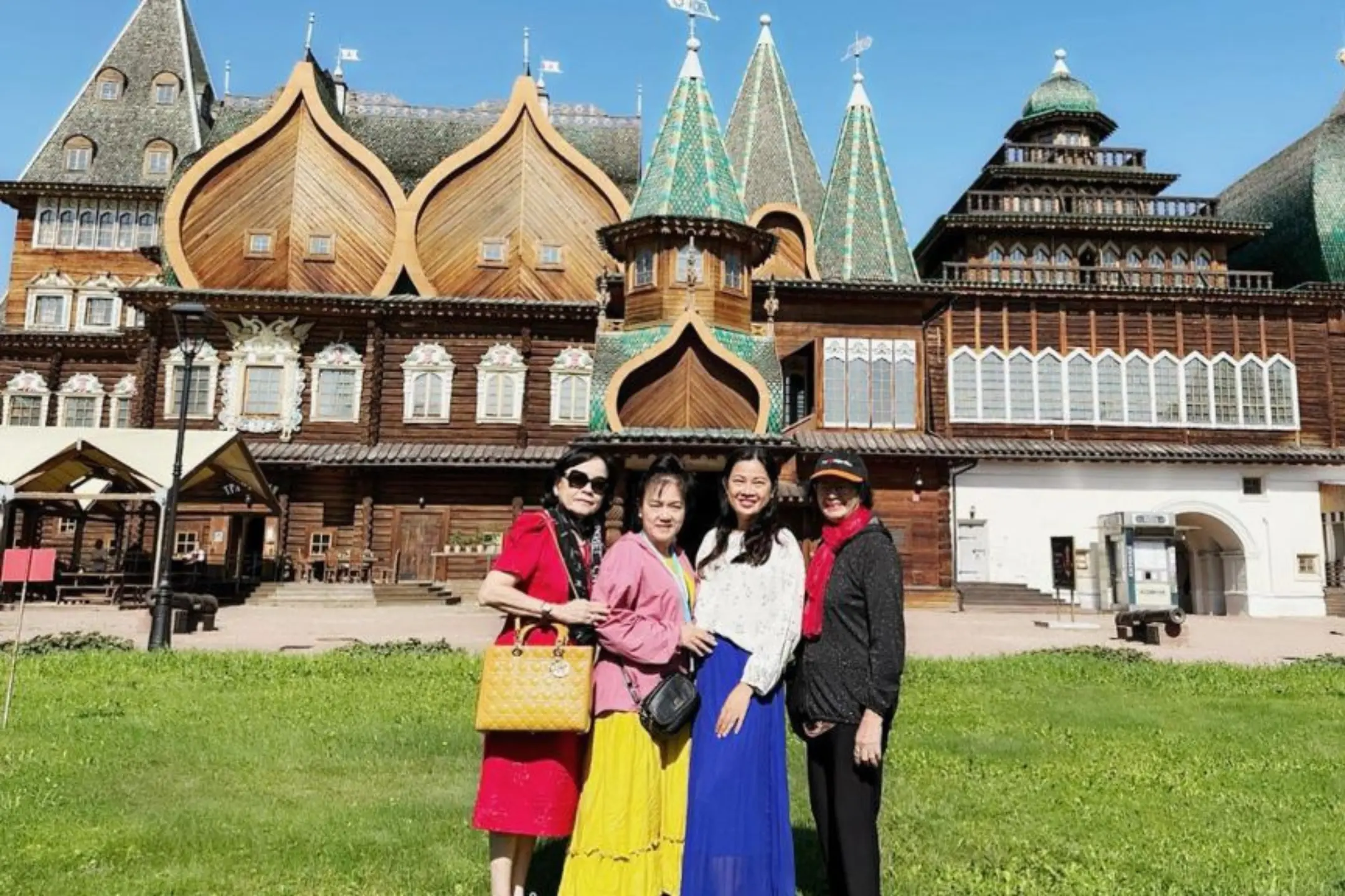 Tour Nga 9 ngày 8 đêm