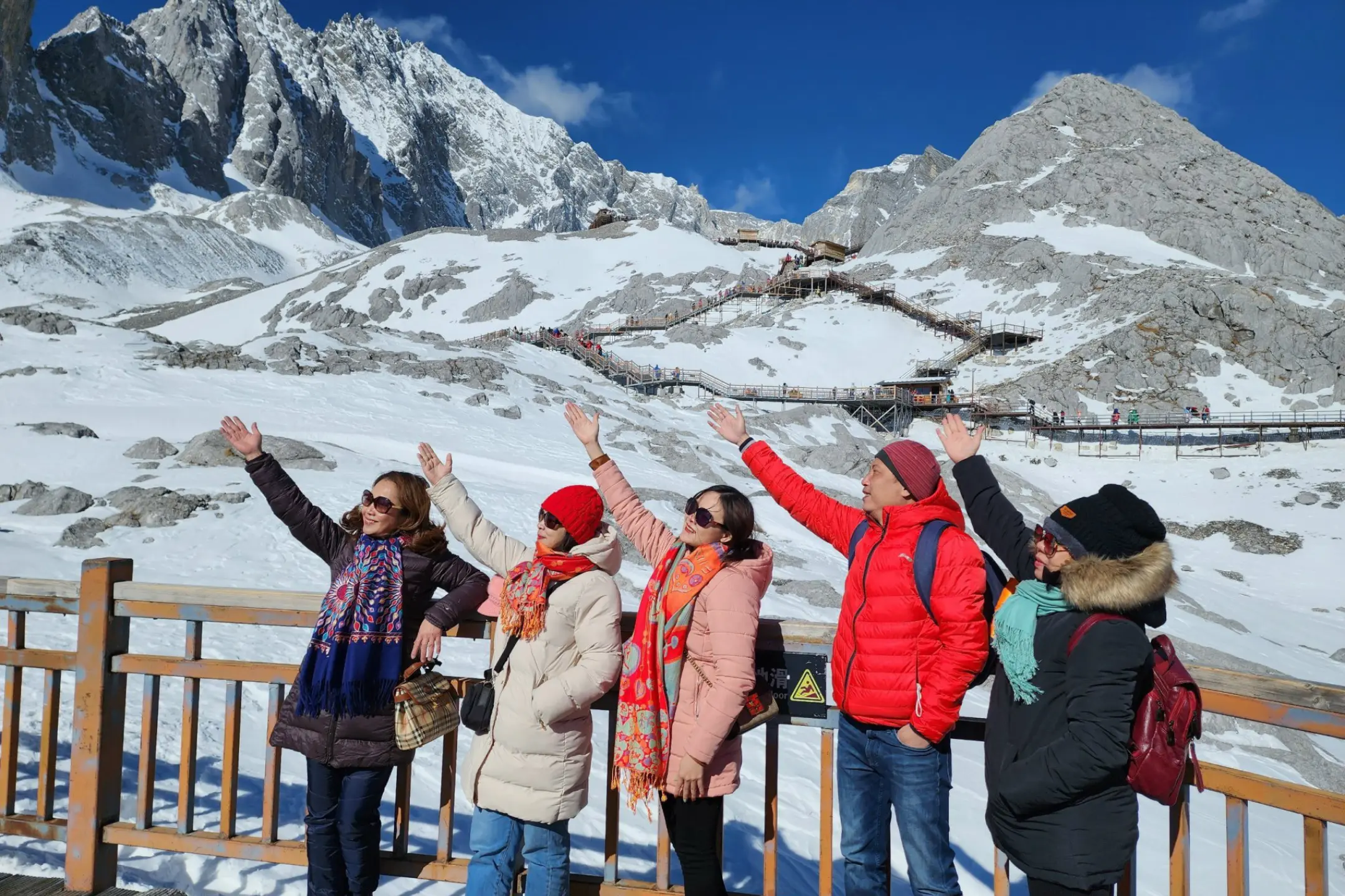Tour Trung Quốc: Hà Khẩu - Côn Minh - Kiệu Tử Sơn